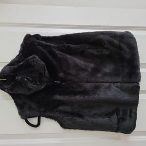 Ladies faux fur vest, size medium